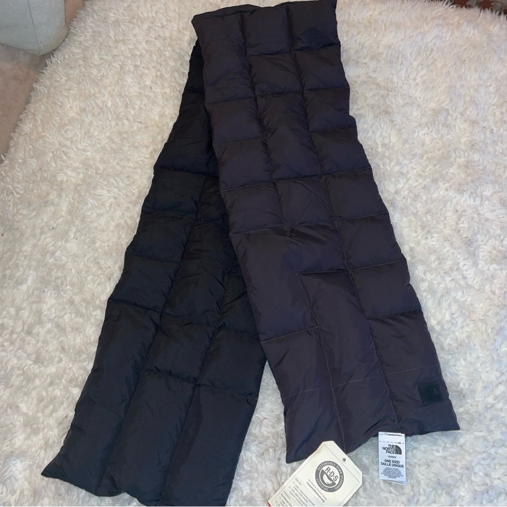 The North Face Cryos Down Insulated Black Quilted Scarf with Snaps